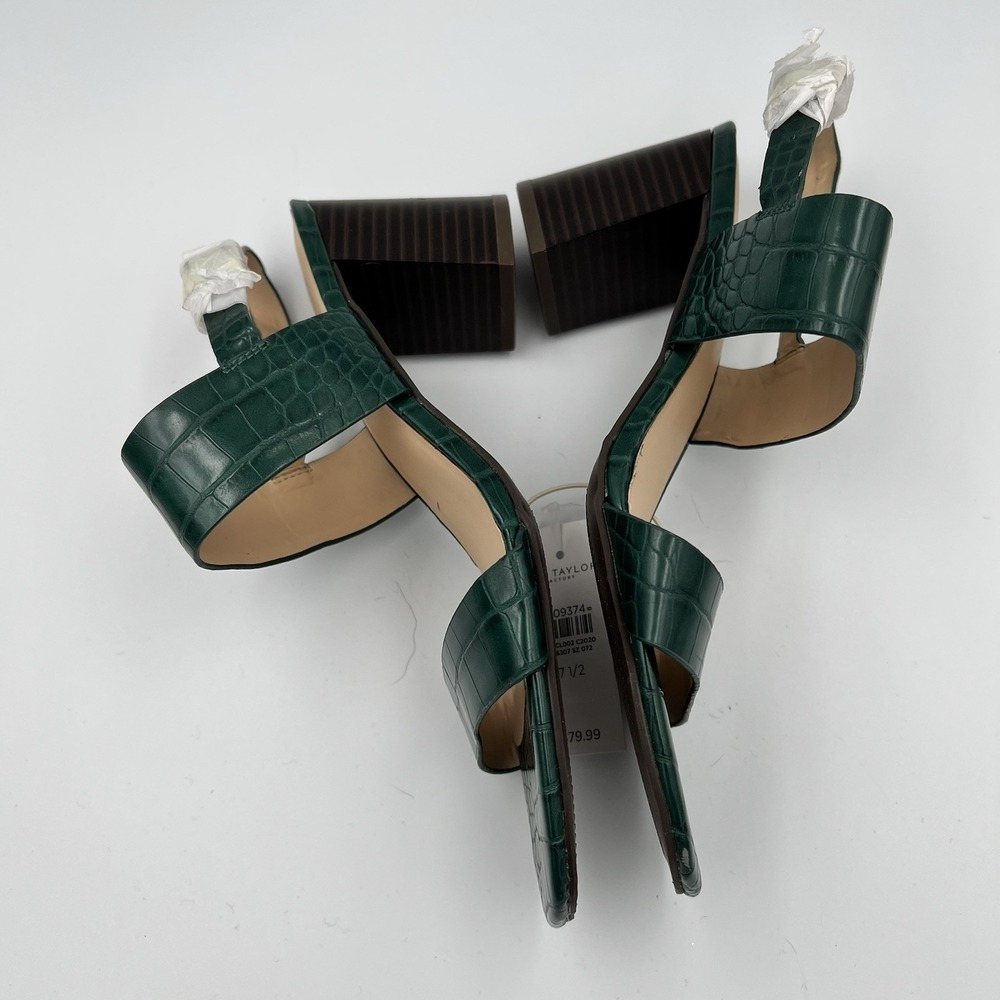 NEW! Ann Taylor Crocodile Embossed Double Strap Block HeeL Sandals Green 7.5 - Picture 9 of 11